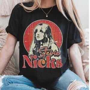 Stevie Nicks T-Shirt, Retro Music Fan Style Shirt